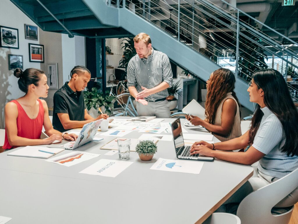 Create a five point score that covers urgency, decision power, data clarity, environment fit, and reference potential. Score each prospect right after the first call. Push your time toward the top scores.
