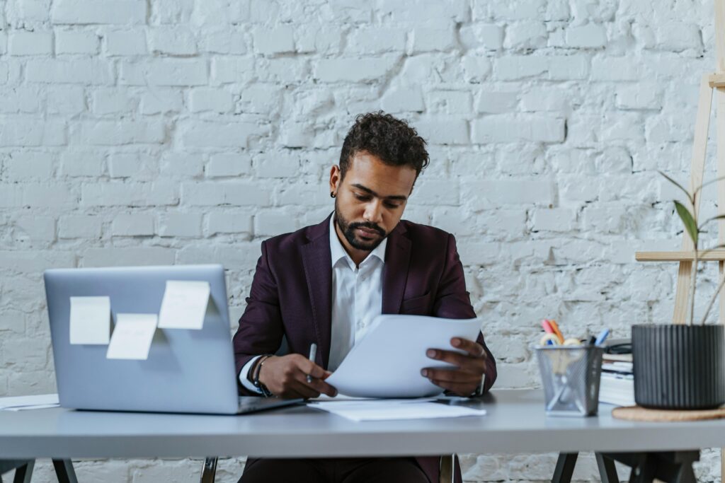 A great story dies if you cannot ship. Show parts on hand, a contract line with real dates, and a support plan that fits current headcount. If a new supplier lets you do small runs with short lead times, name the SKU and the lead time.