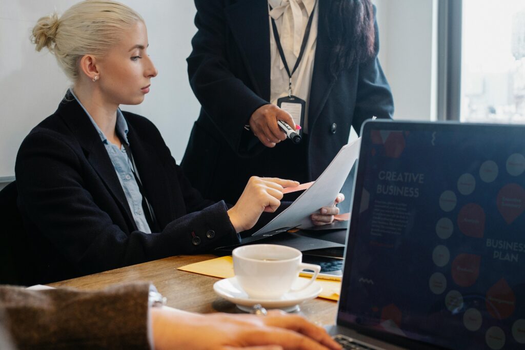 A clean data room signals order. It saves time. It reduces doubt. Keep it simple. Put your deck, your memo, your cap table, your pilot results, your IP map, your filings, your contracts, your forecasts, and your references in one place with clear names.