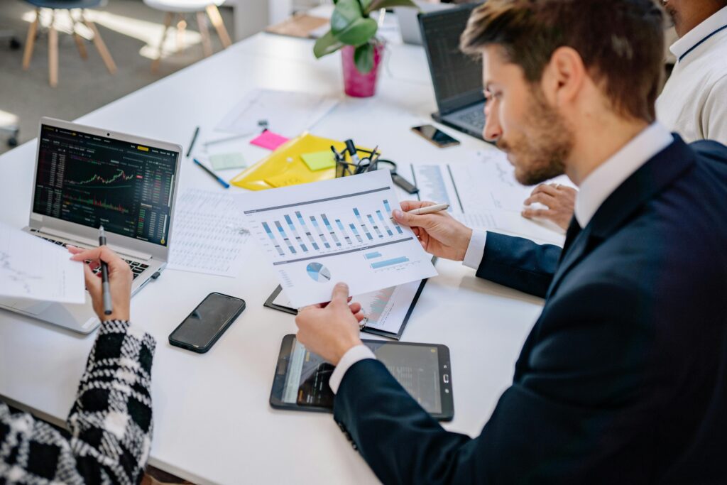 They highlighted the IP around editable templates and provenance tracing. They also showed a plan to enter a second industry with very similar clause patterns. The round came together with angels from legal tech who knew the pain well.